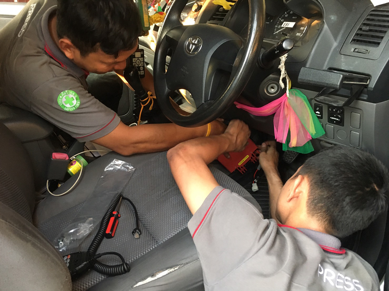 ติดตั้ง วิทยุสื่อสาร-เสาอากาศ